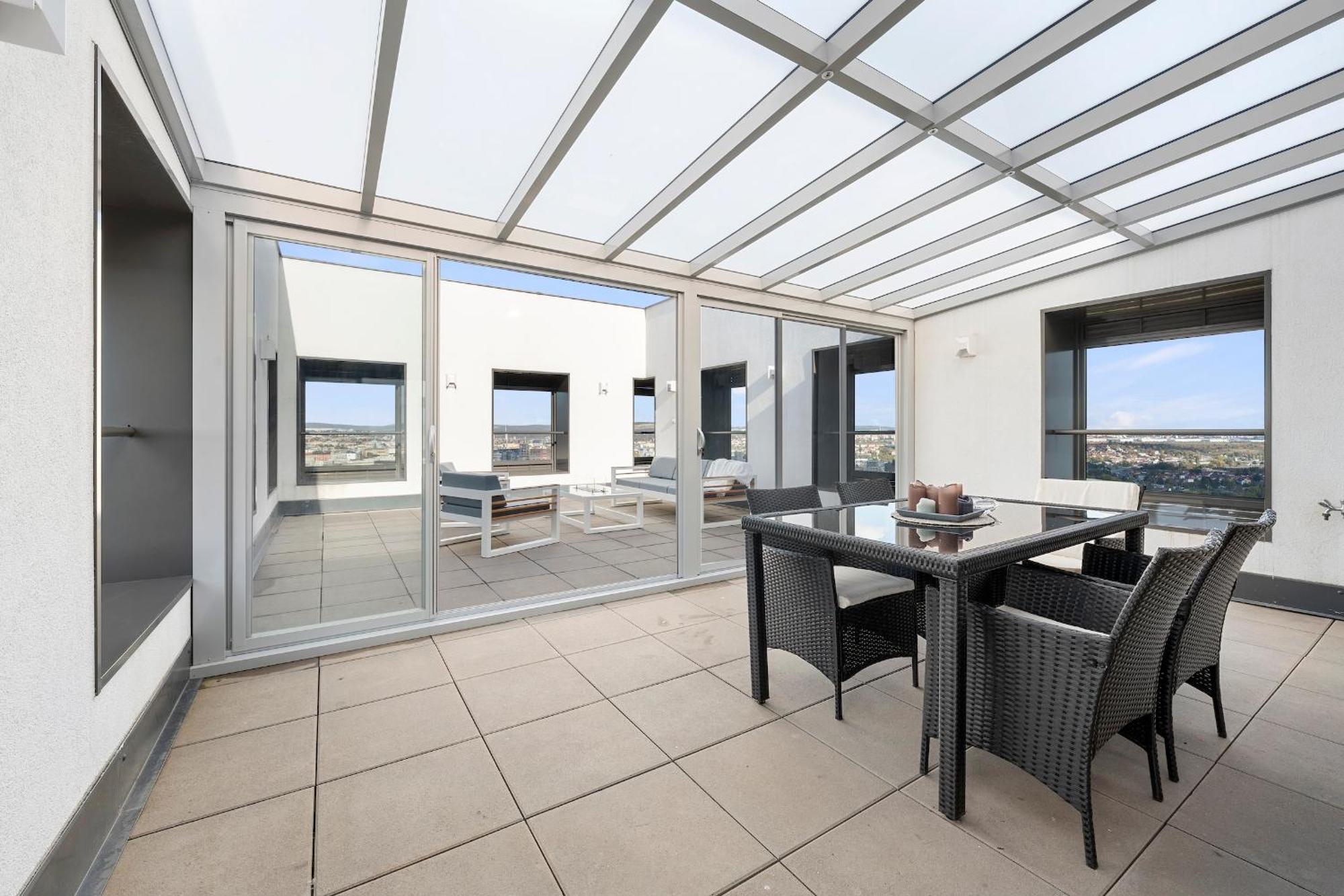 Az Tower Apartment