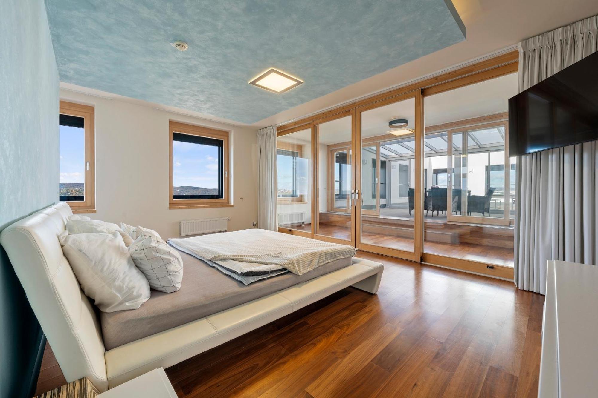Apartment Az Tower *