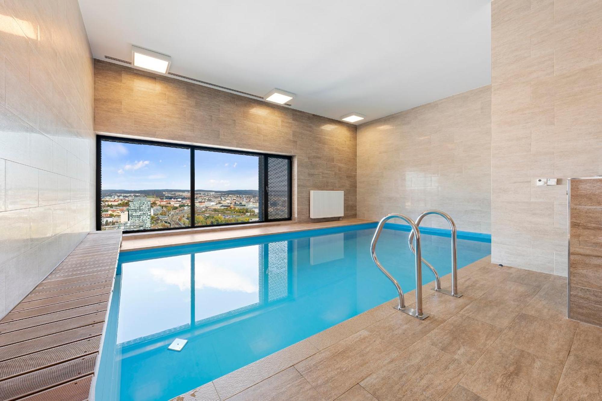 Apartment Az Tower