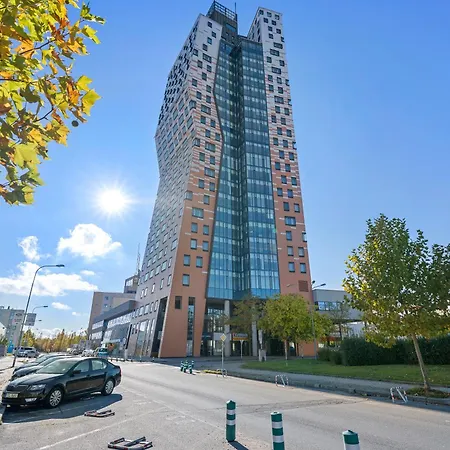 Az Tower Apartment Brünn Exterior foto